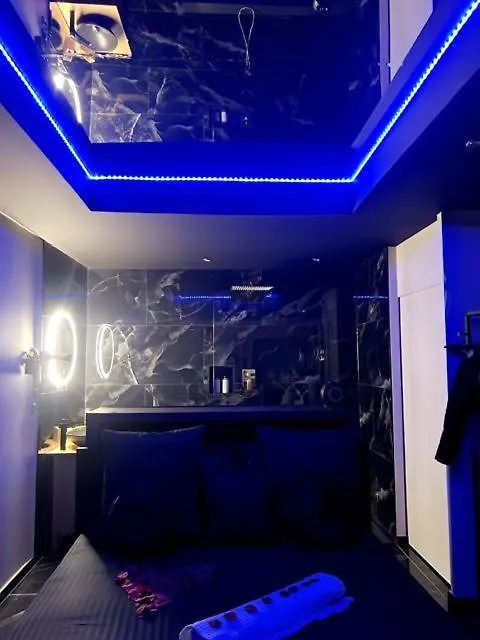 Romantique Room,Balneo,Mirroir,Parking Grenoble 0*,  France